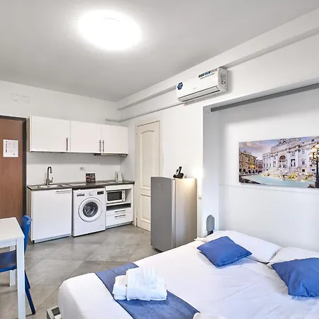 4 Level Apartment *
